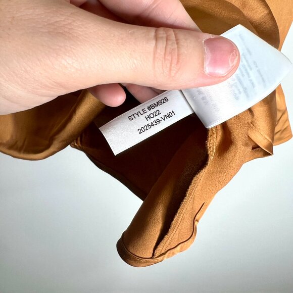 J.Crew Winter Garden Top Flared Cuff Sleeves Satin Finish Festive Career Party M - Picture 4 of 5